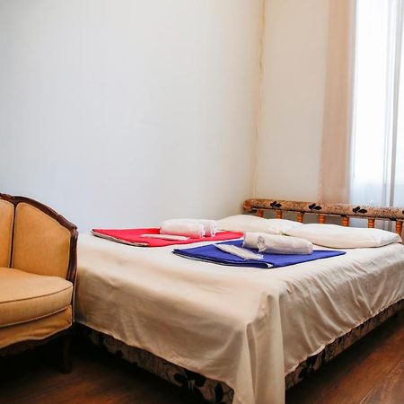 Apartment On Chubinashvili 30 Tbilisi Bagian luar foto