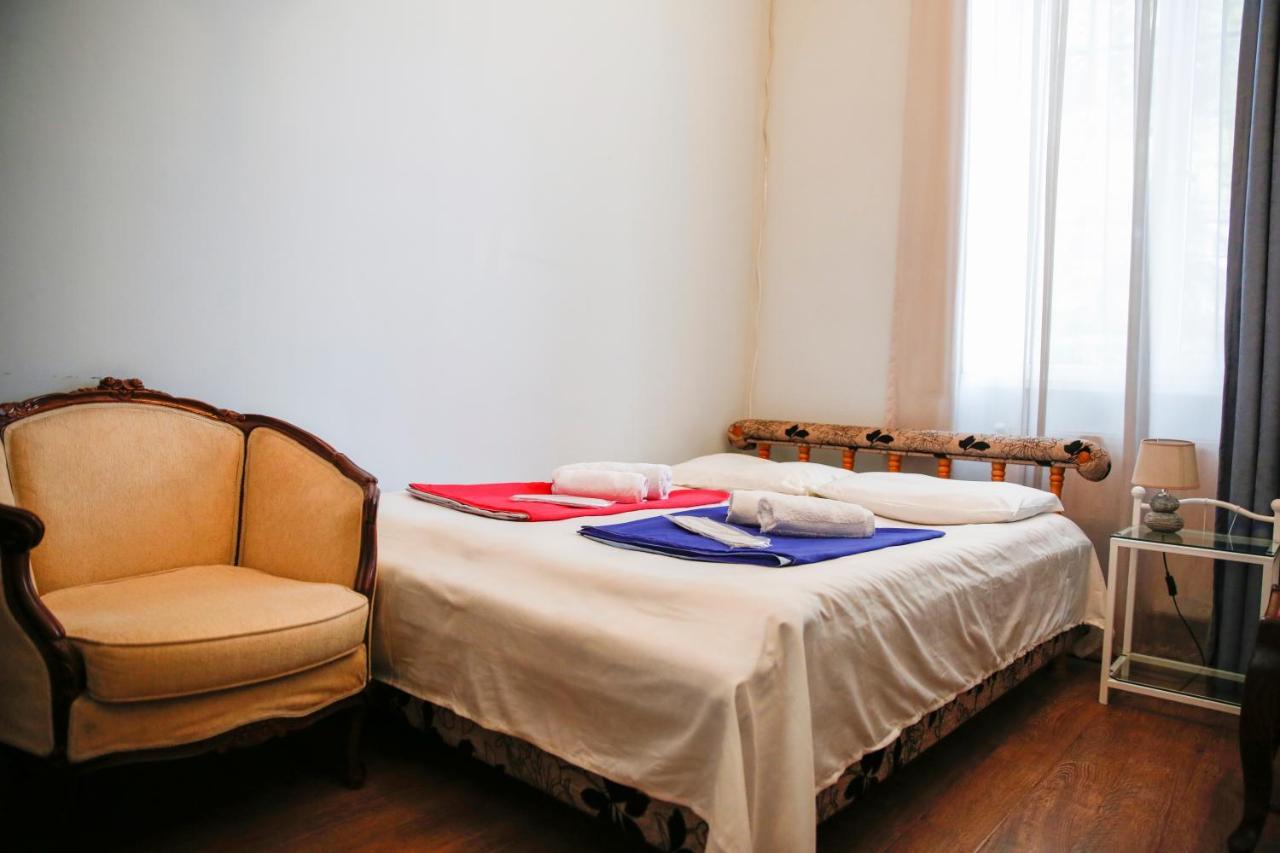 Apartment On Chubinashvili 30 Tbilisi Bagian luar foto