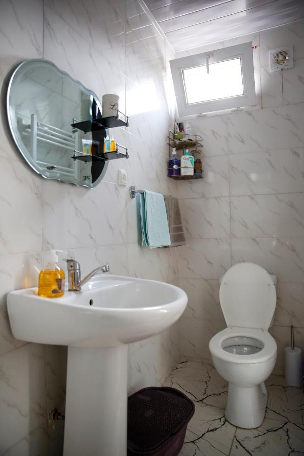 Apartment On Chubinashvili 30 Tbilisi Bagian luar foto